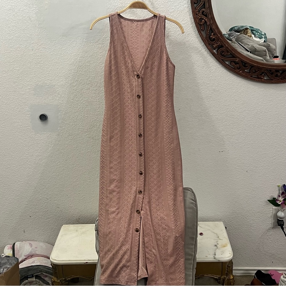 Dress - Picture 2 of 4